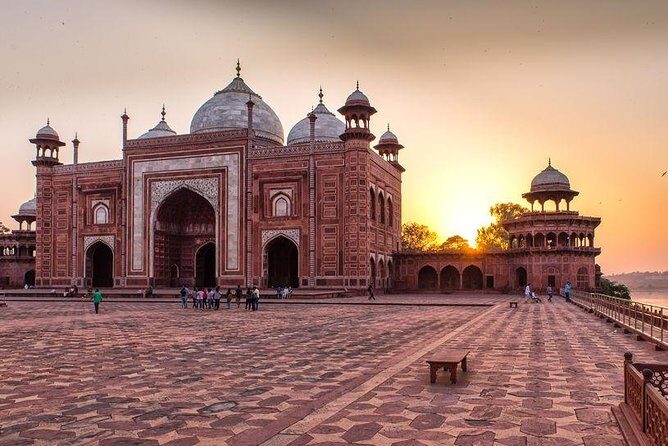 Taj Mahal Entrance Ticket With Optional Add-Ons - Skip-the-line entry: why it changes the whole day