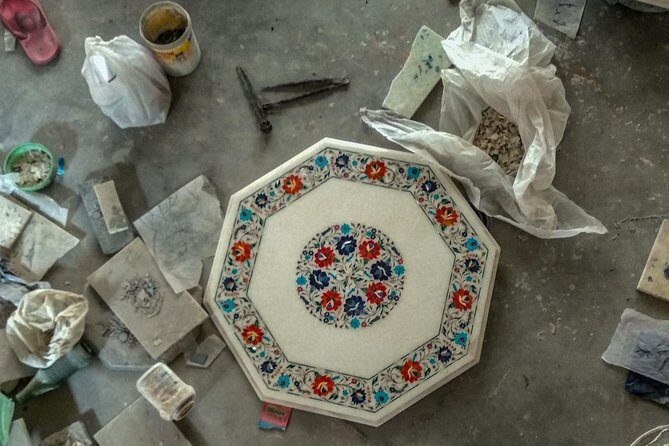 Taj Mahal Handicraft Walk: Explore True India with Artisans - Stop 2: Marble inlay (Pietra Dura) and its connection to the Taj
