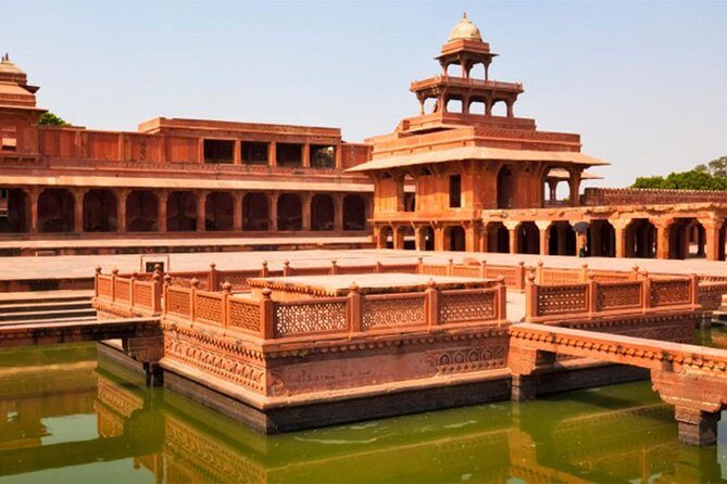 Taj Mahal Sunrise Tour With Agra Fort and Fatehpur Sikri - Agra Fort after the Taj: why Akbar’s red sandstone matters