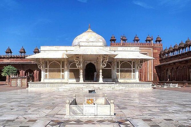 Taj Mahal Sunrise Tour With Agra Fort and Fatehpur Sikri - Pickup, A/C comfort, and private-guide setup