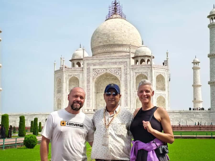 Taj Mahal Tour Fast-Track Entry with Tickets - Price Value Check: What $2.22 Might Mean for You