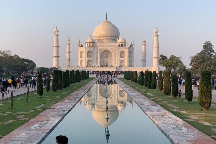 Tajmahal With Mausoleum Skip The Line Ticket With Guide - Key Points at a Glance