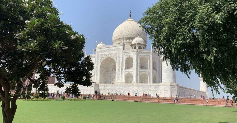 Tajmahal With Mausoleum Skip The Line Ticket With Guide - Ticket Delivery in Agra: Hotel Drop-Off or Mobile, on Your Schedule