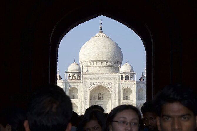 Timeless Beauty Taj Mahal Experience - Entering the Taj Mahal complex without wasting daylight