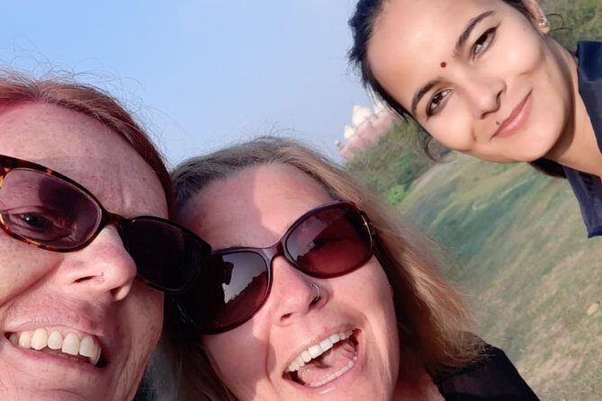 Yoga Experience with Taj Mahal Tour & Old City Walk - Taj Mahal guided visit: what your guide helps you actually see